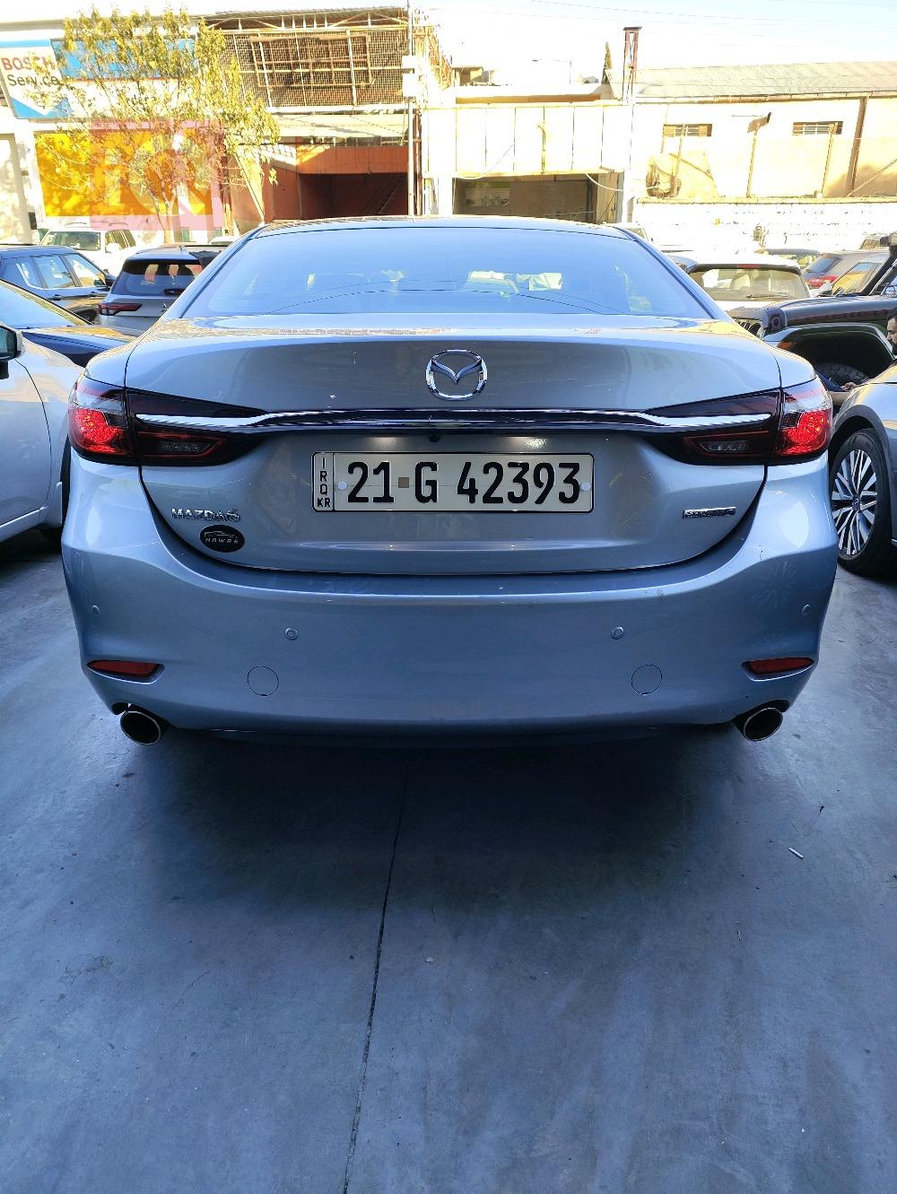 Mazda 6
